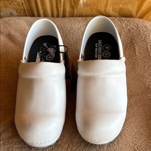 NWT Skechers 77227 Clog SR Candaba Slip Resistant Clog Work Shoes Size 9.5